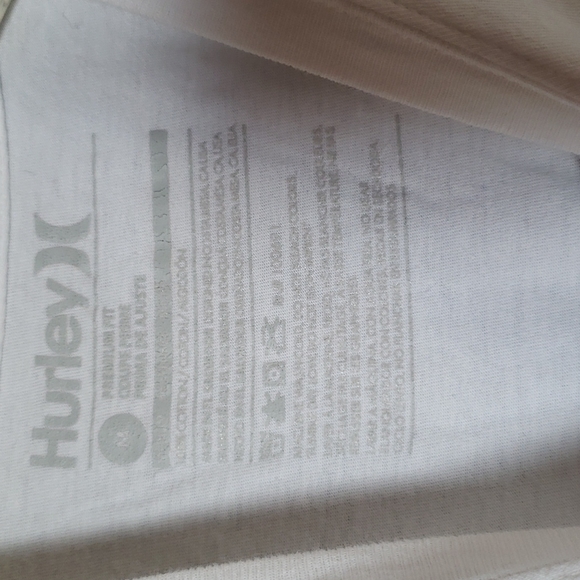 Hurley logo, short sleeve tshirt, size M - Picture 3 of 4